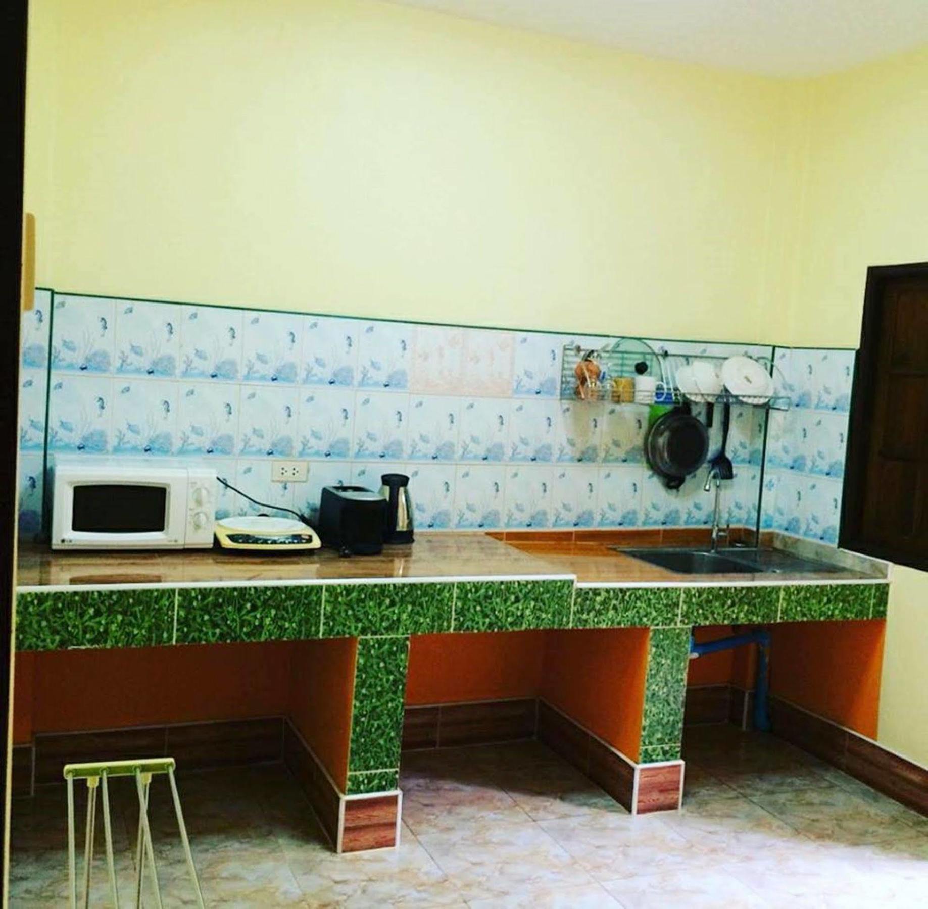 Phu Lanta Life Hotel Ko Lanta Екстериор снимка