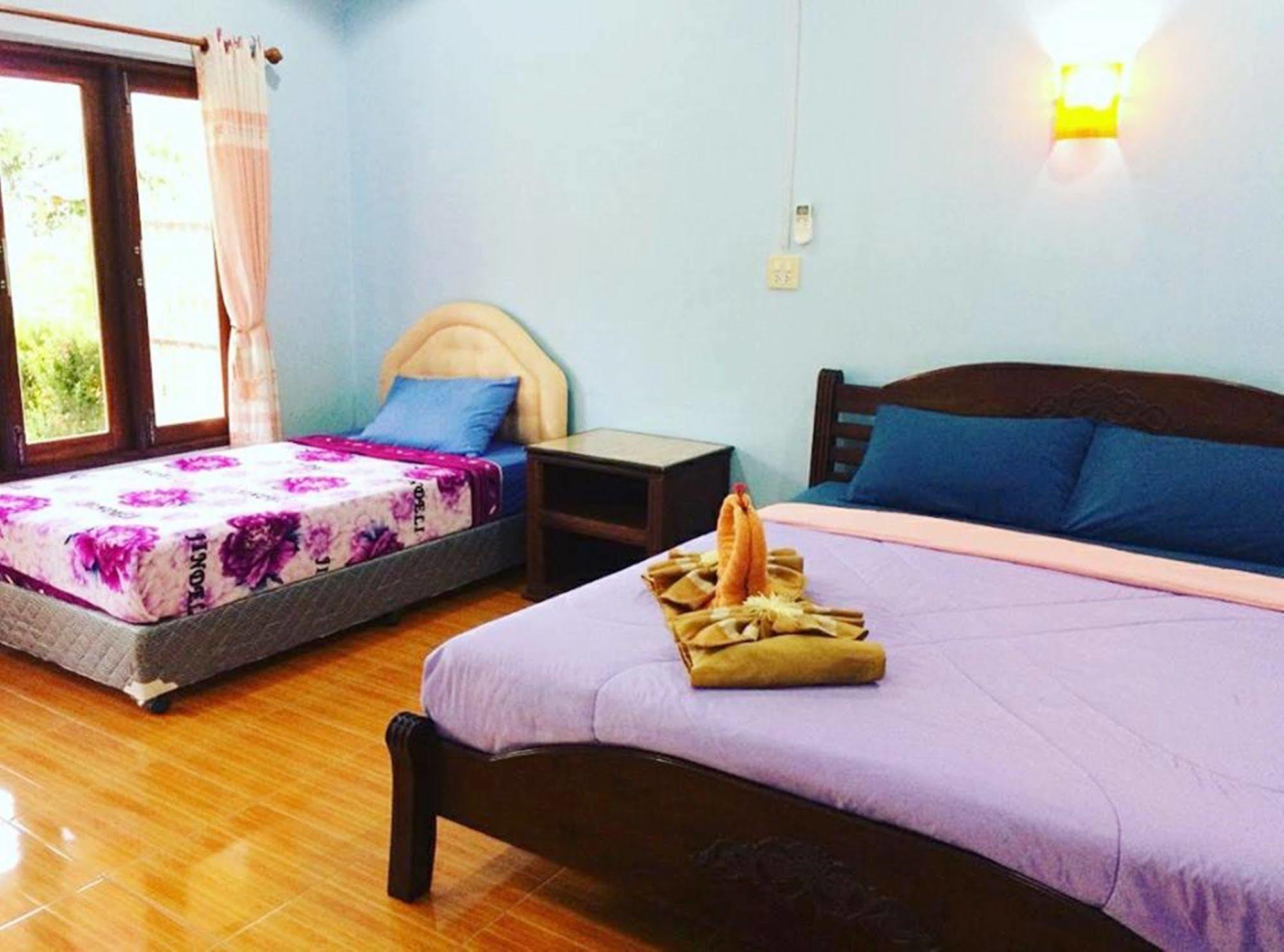 Phu Lanta Life Hotel Ko Lanta Екстериор снимка