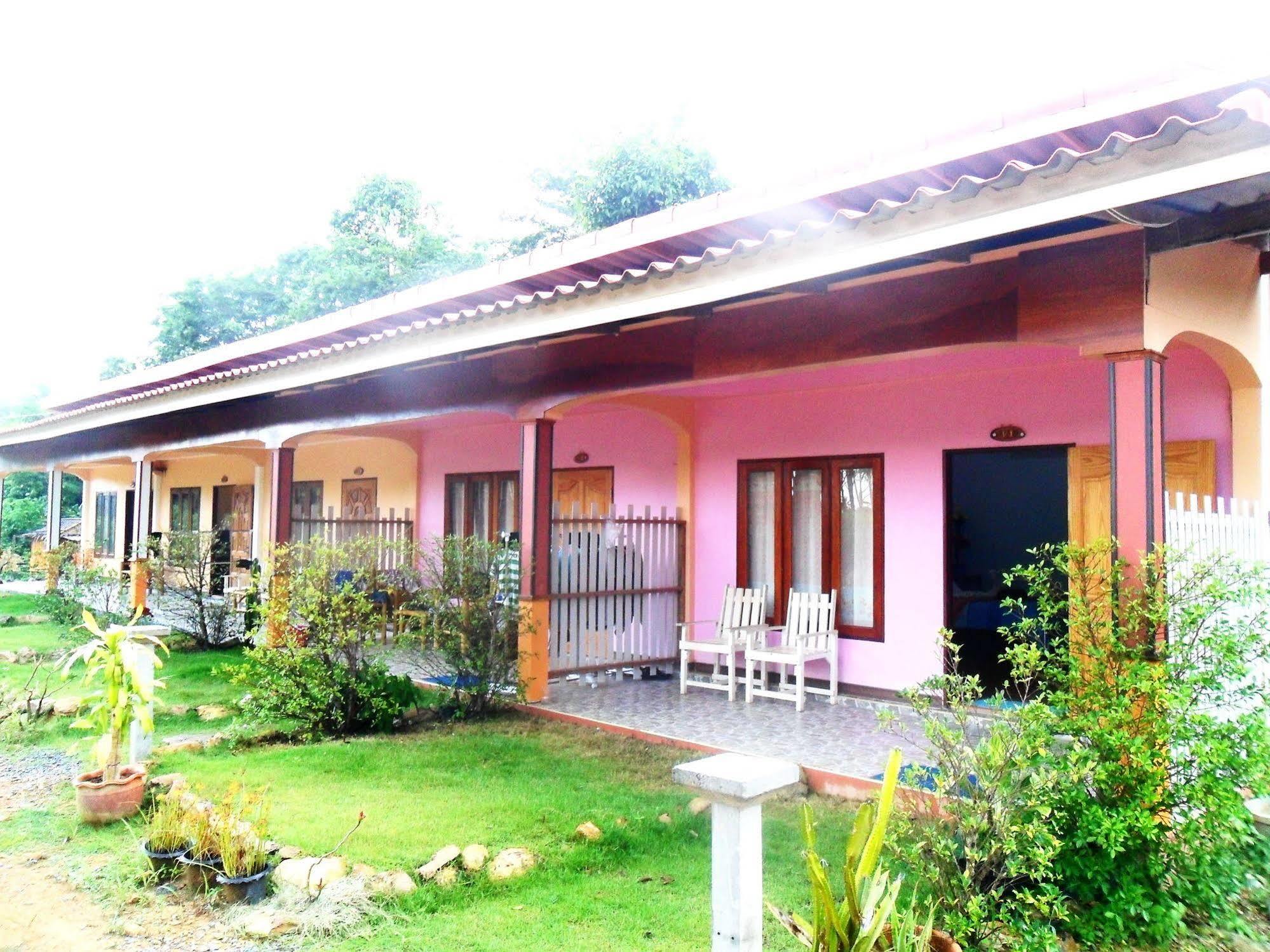 Phu Lanta Life Hotel Ko Lanta Екстериор снимка